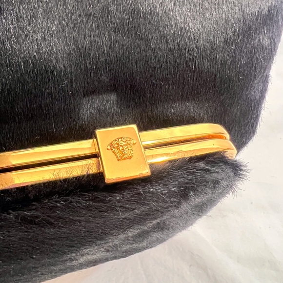 GIANNI VERSACE Rare Authentic Couture Medusa Black Calf Hair Made in Italy - Picture 6 of 17